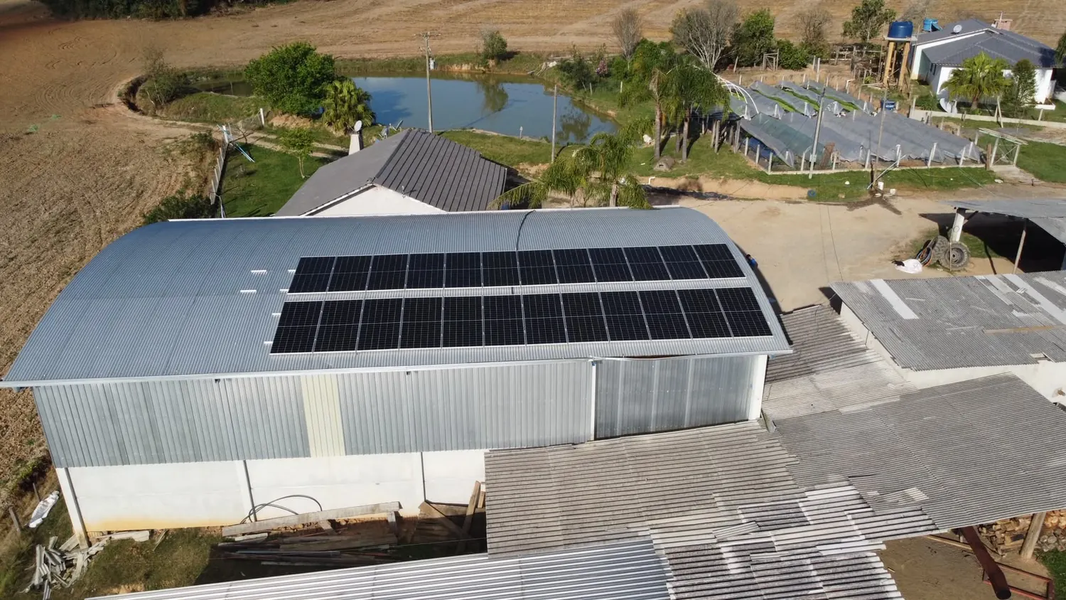 Instalação solar em propriedade rural